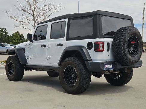 Used 2018 Jeep Wrangler Unlimited Sport AWD/4WD image 8