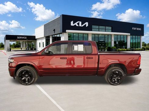 Used 2025 RAM 1500 Big Horn AWD/4WD image 8