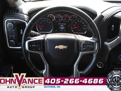 Used 2020 Chevrolet Silverado 2500 LTZ w/ Z71 Off-Road Package AWD/4WD image 35