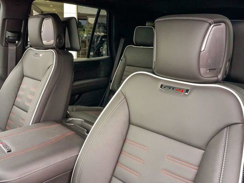 New 2026 GMC Yukon AT4 Ultimate AWD/4WD image 18