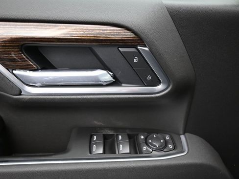 New 2026 GMC Sierra 3500 SLE w/ SLE Value Package image 12