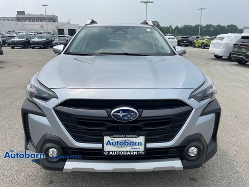 Certified 2024 Subaru Outback Touring AWD/4WD image 8