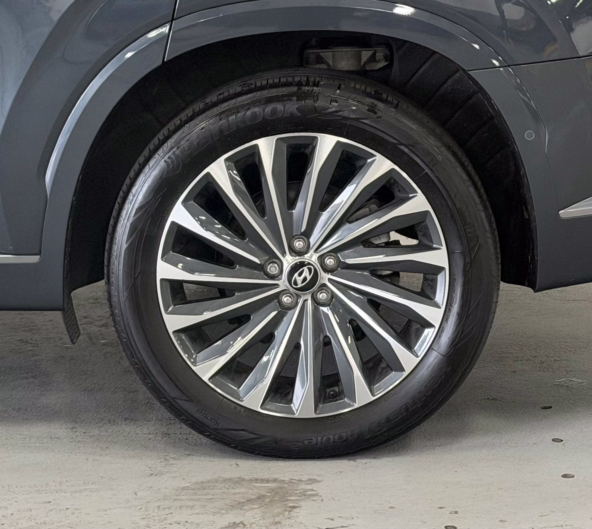 Used 2024 Hyundai Palisade Calligraphy AWD/4WD image 8