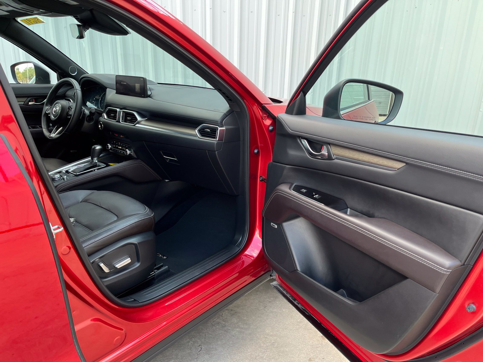 Used 2024 MAZDA CX-5 Signature AWD/4WD image 17
