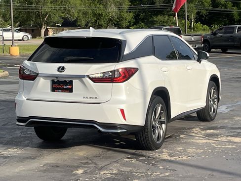 Used 2019 Lexus RX 350L Luxury w/ Accessory Package FWD image 9