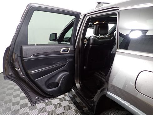 Used 2014 Jeep Grand Cherokee Limited w/ Trailer Tow Group IV AWD/4WD image 33