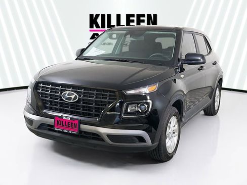 Used 2022 Hyundai Venue SE FWD image 3