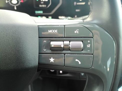 Used 2024 Kia EV9 Light Long Range RWD image 43