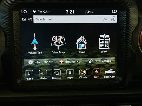 Used 2022 Jeep Gladiator Mojave w/ Cold Weather Group AWD/4WD image 19