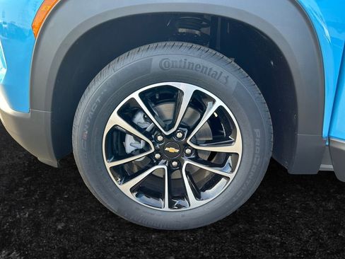 New 2026 Chevrolet TrailBlazer LT w/ LT Cold Weather Package FWD image 9