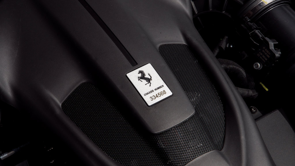 Certified 2026 Ferrari Roma Spider RWD image 32