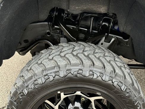 Used 2018 GMC Sierra 3500 Denali w/ Duramax Plus Package image 10