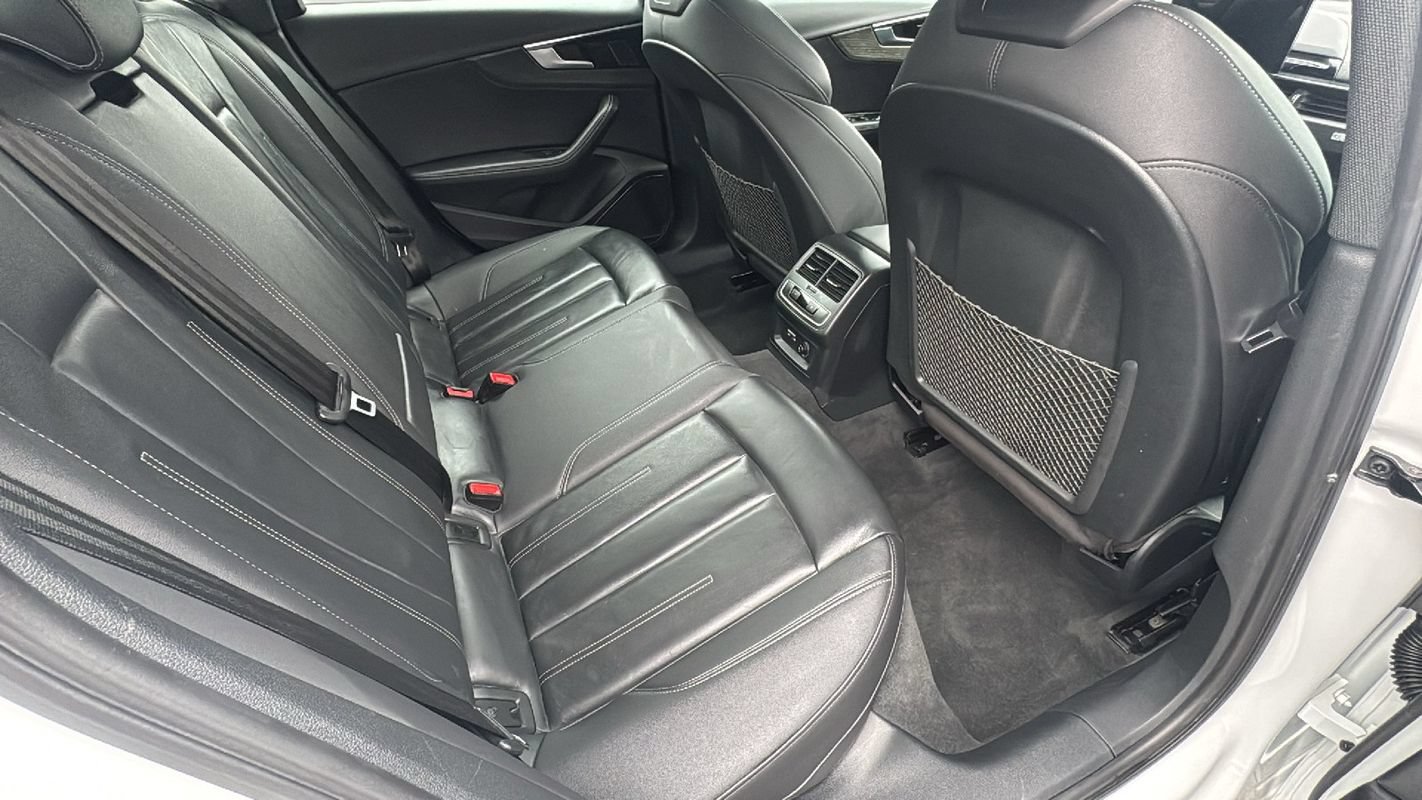Used 2021 Audi A4 2.0T Premium Plus w/ Premium Plus Package AWD/4WD image 17