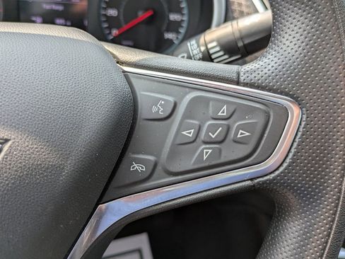 Used 2024 Chevrolet Malibu LT image 17