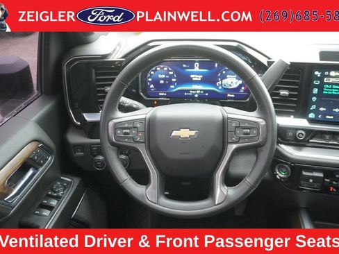 Used 2024 Chevrolet Silverado 2500 High Country AWD/4WD image 17