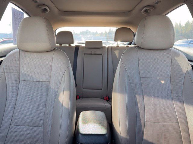 Used 2013 Hyundai Elantra GT w/ Style Pkg FWD image 31