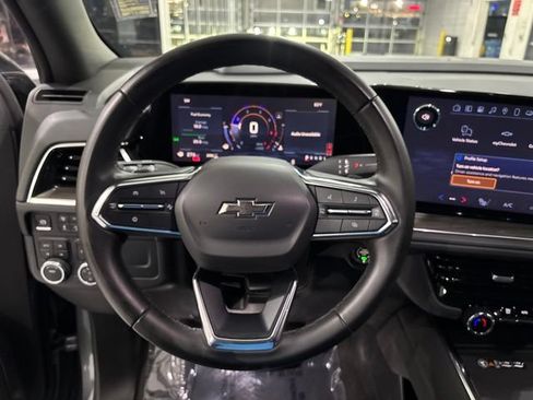 Certified 2025 Chevrolet Tahoe Z71 AWD/4WD image 18