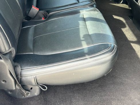 Used 2019 Ford F150 Lariat RWD image 19