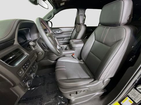Used 2024 Chevrolet Tahoe RST w/ Luxury Package AWD/4WD image 21