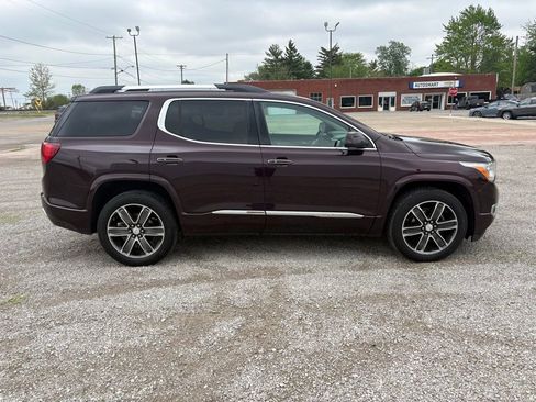 Used 2018 GMC Acadia Denali w/ Technology Package AWD/4WD image 2