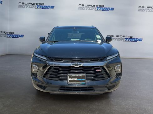 Used 2025 Chevrolet Blazer RS AWD/4WD image 2