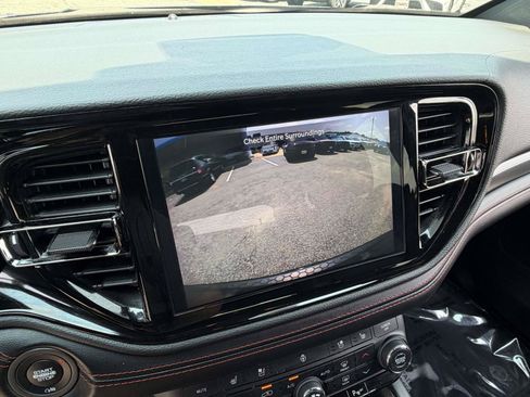Used 2023 Dodge Durango GT AWD/4WD image 12