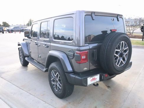 New 2025 Jeep Wrangler Sahara image 23