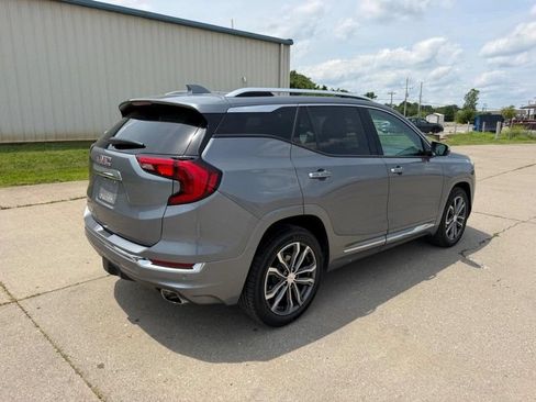 Used 2020 GMC Terrain Denali FWD image 3