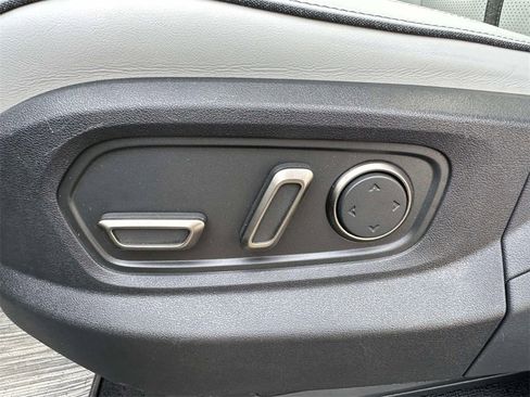 Used 2023 Rivian R1S Adventure image 20