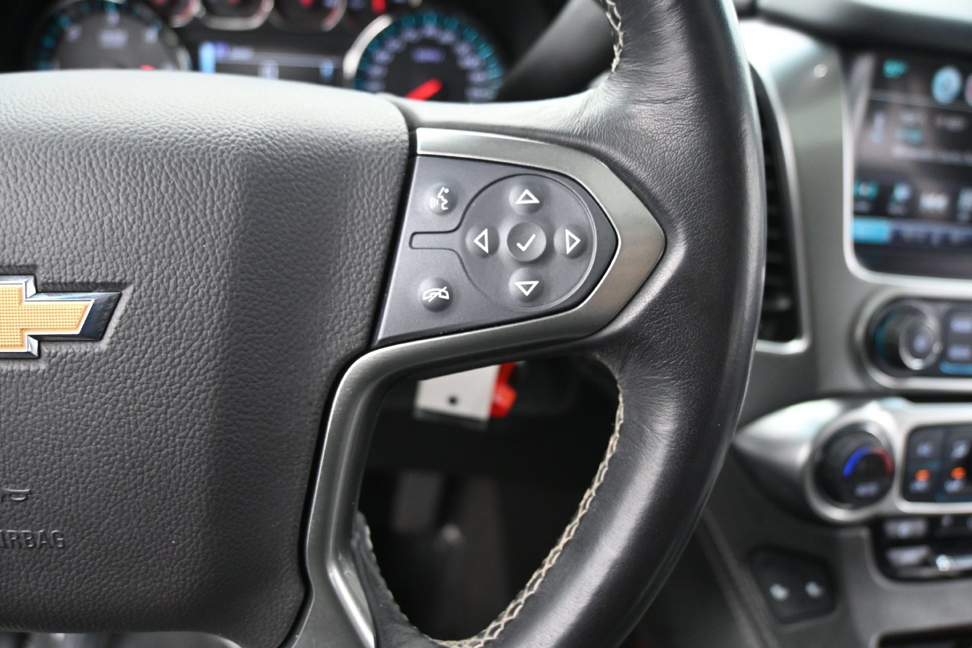 Used 2019 Chevrolet Tahoe LT AWD/4WD image 25