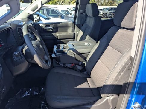 Used 2024 Chevrolet Silverado 1500 Custom w/ LPO, Dark Essentials Package image 10