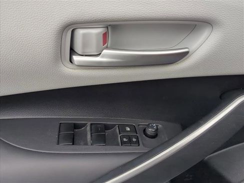 Certified 2024 Toyota Corolla SE image 8