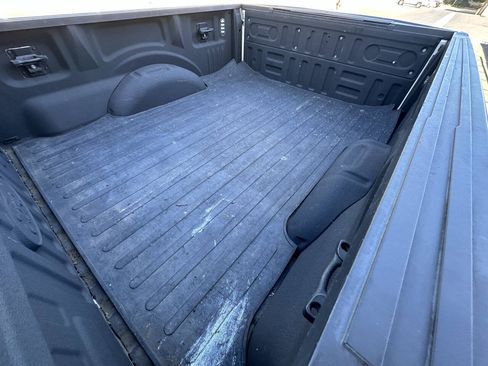 Used 2017 Ford F150 Platinum w/ Equipment Group 701A Luxury AWD/4WD image 22