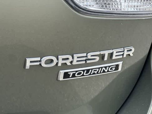 Used 2019 Subaru Forester Touring image 27