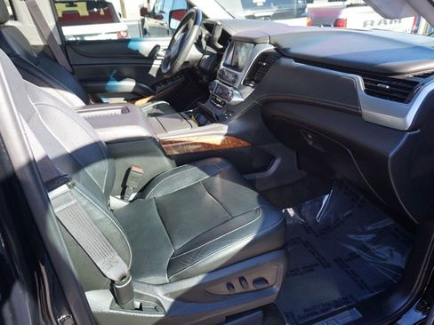 Used 2016 Chevrolet Suburban LTZ image 27