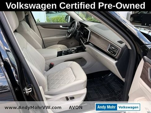 Used 2024 Volkswagen Atlas SEL Premium R-Line AWD/4WD image 16