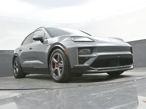 New 2025 Porsche Macan Turbo Electric image 54