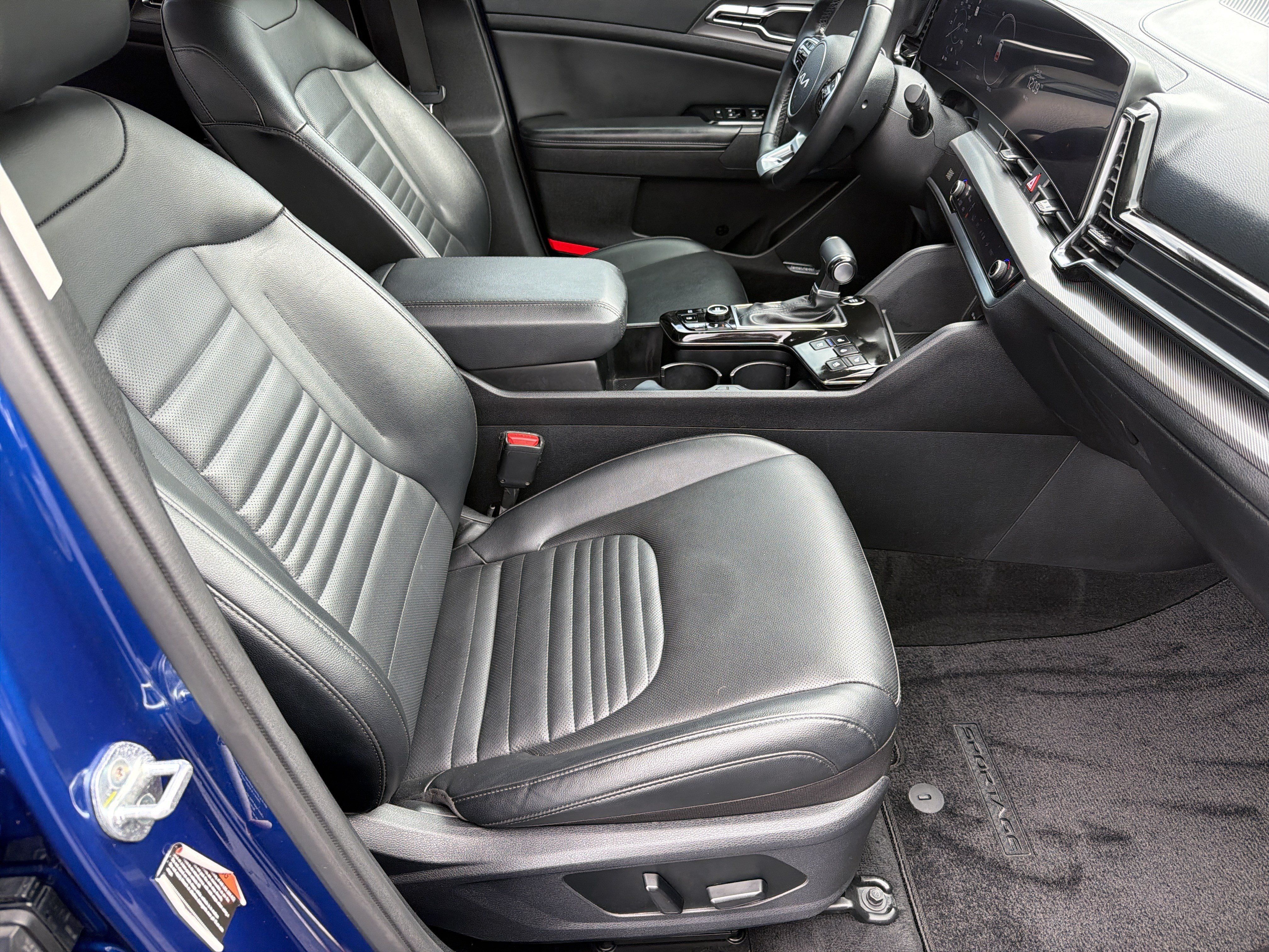 Used 2023 Kia Sportage SX FWD image 13