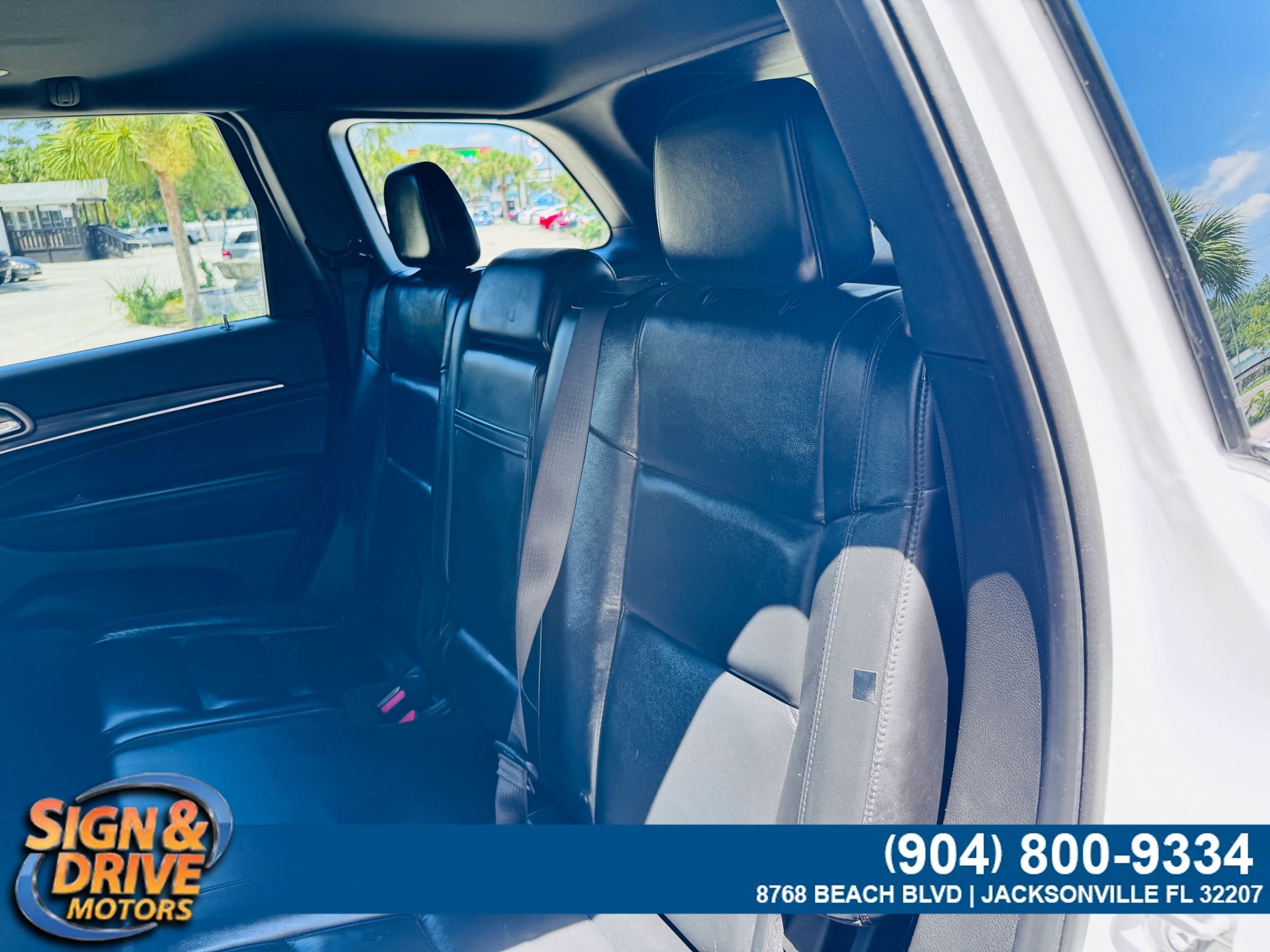 Used 2022 Jeep Grand Cherokee Limited RWD image 8