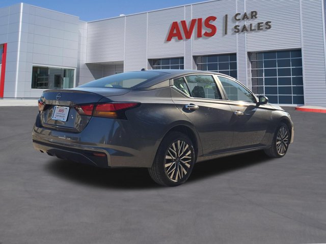 Used 2025 Nissan Altima 2.5 SV AWD/4WD image 5