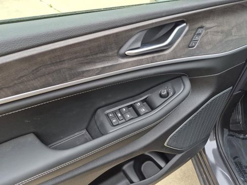 New 2026 Jeep Grand Cherokee Limited AWD/4WD image 12