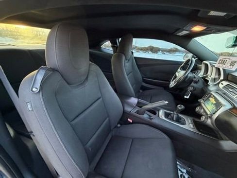 Used 2015 Chevrolet Camaro LT image 25