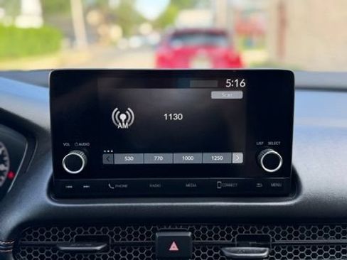 Used 2023 Honda HR-V Sport image 28