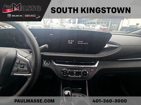 Used 2024 Buick Envista Sport Touring w/ Convenience I Package FWD image 14