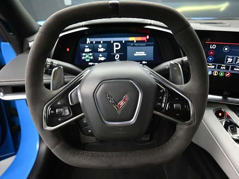Used 2021 Chevrolet Corvette Stingray Preferred Cpe w/ Engine Appearance Package RWD image 8