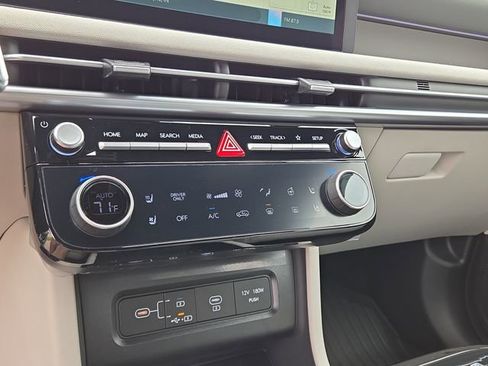 New 2026 Hyundai Tucson Limited AWD/4WD image 14