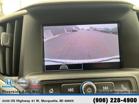 Used 2022 GMC Terrain SLE w/ Driver Convenience Package AWD/4WD image 22