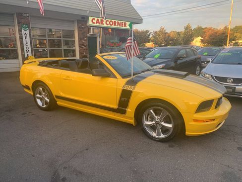 Used 2006 Ford Mustang GT Premium RWD image 6