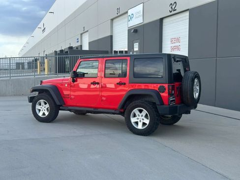 Used 2013 Jeep Wrangler Unlimited Sport AWD/4WD image 5