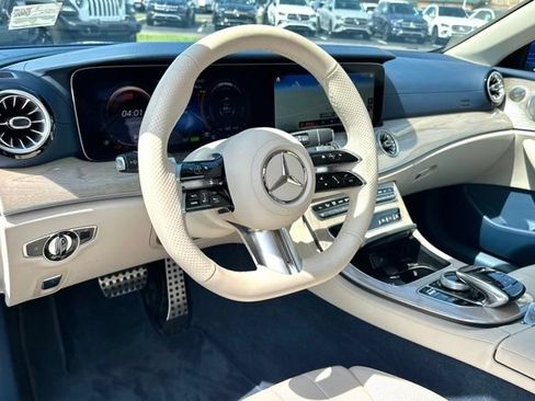 Used 2023 Mercedes-Benz E 450 4MATIC Cabriolet image 22